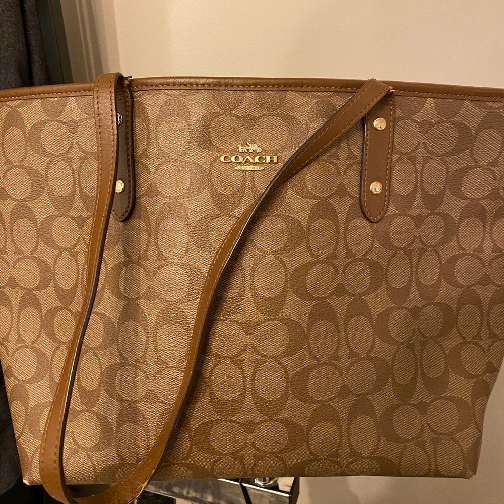 Coach Tote